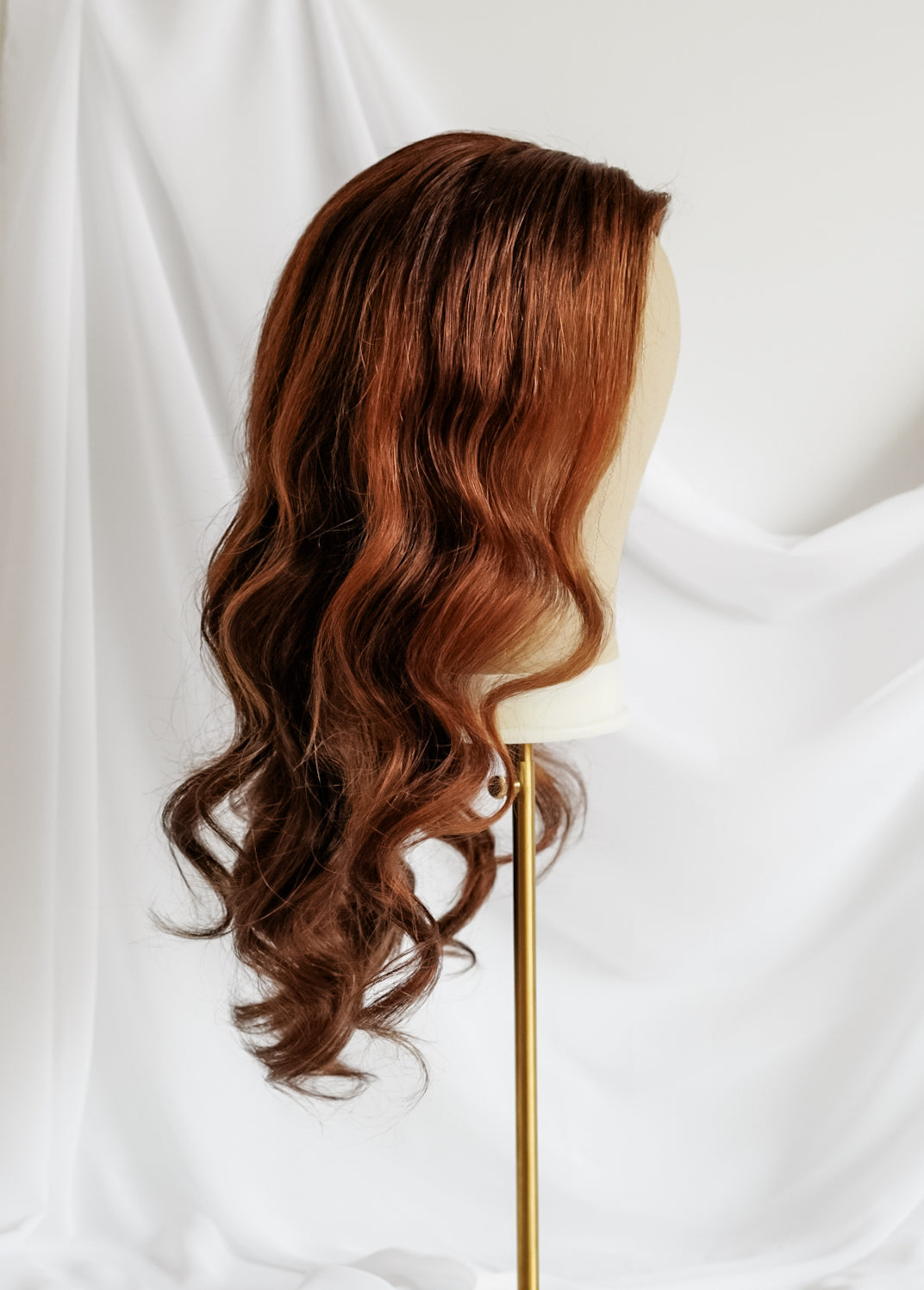 Brown Highlight Loose Wave Style