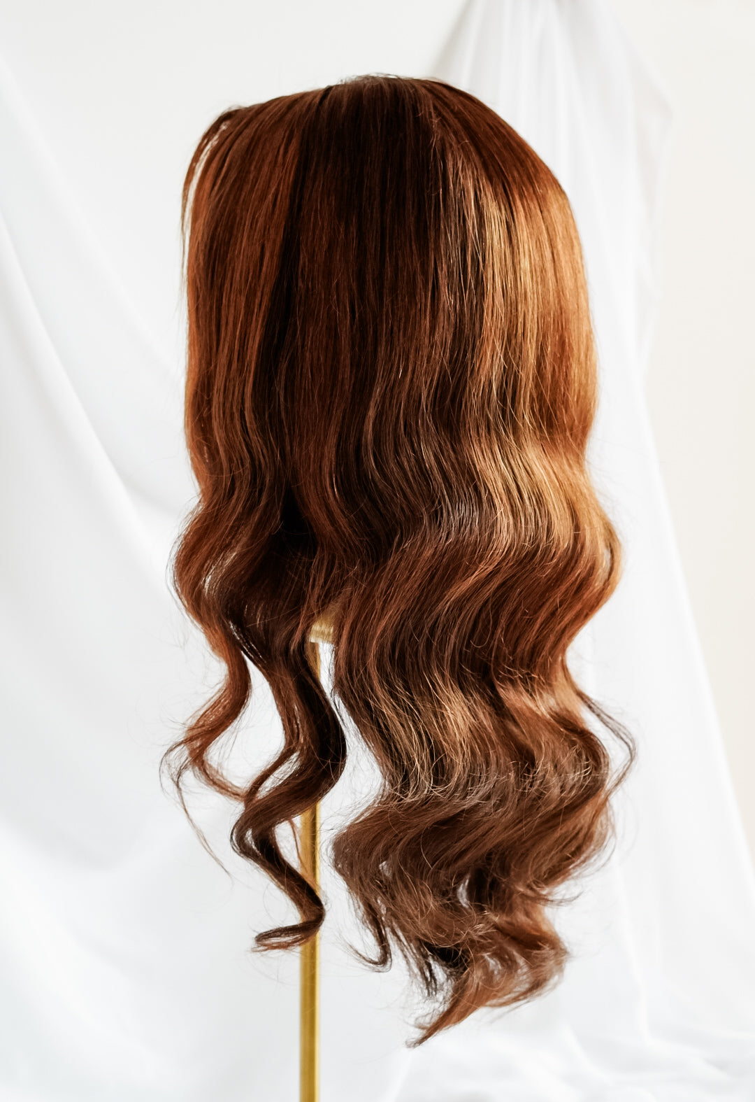 Brown Highlight Loose Wave Style